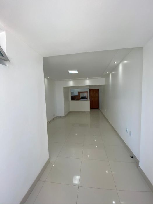 Apartamento - Venda - Candeal - Salvador - BA