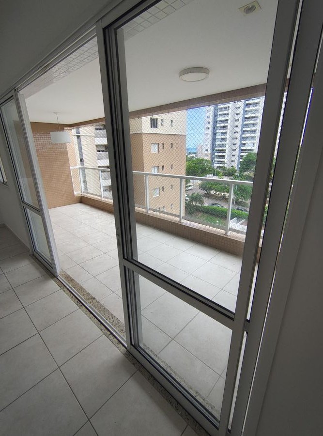 Apartamento Alto Padr�o - Venda - Patamares - Salvador - BA