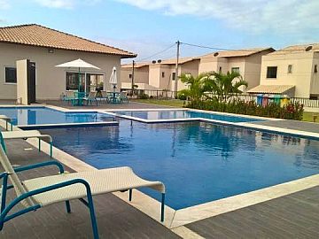 Casa Condom�nio 2 su�tes Abranntes 